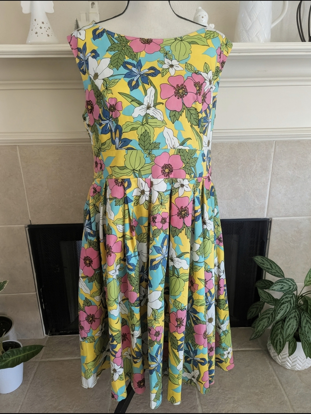 Modcloth Floral Fit-and-Flare Dress in Yellow and Pink Size 1X